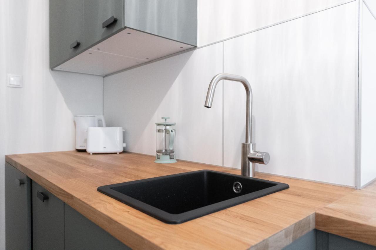 Chic 1-Bed Apt By Canal Walk To Historic Centre Wien Eksteriør bilde