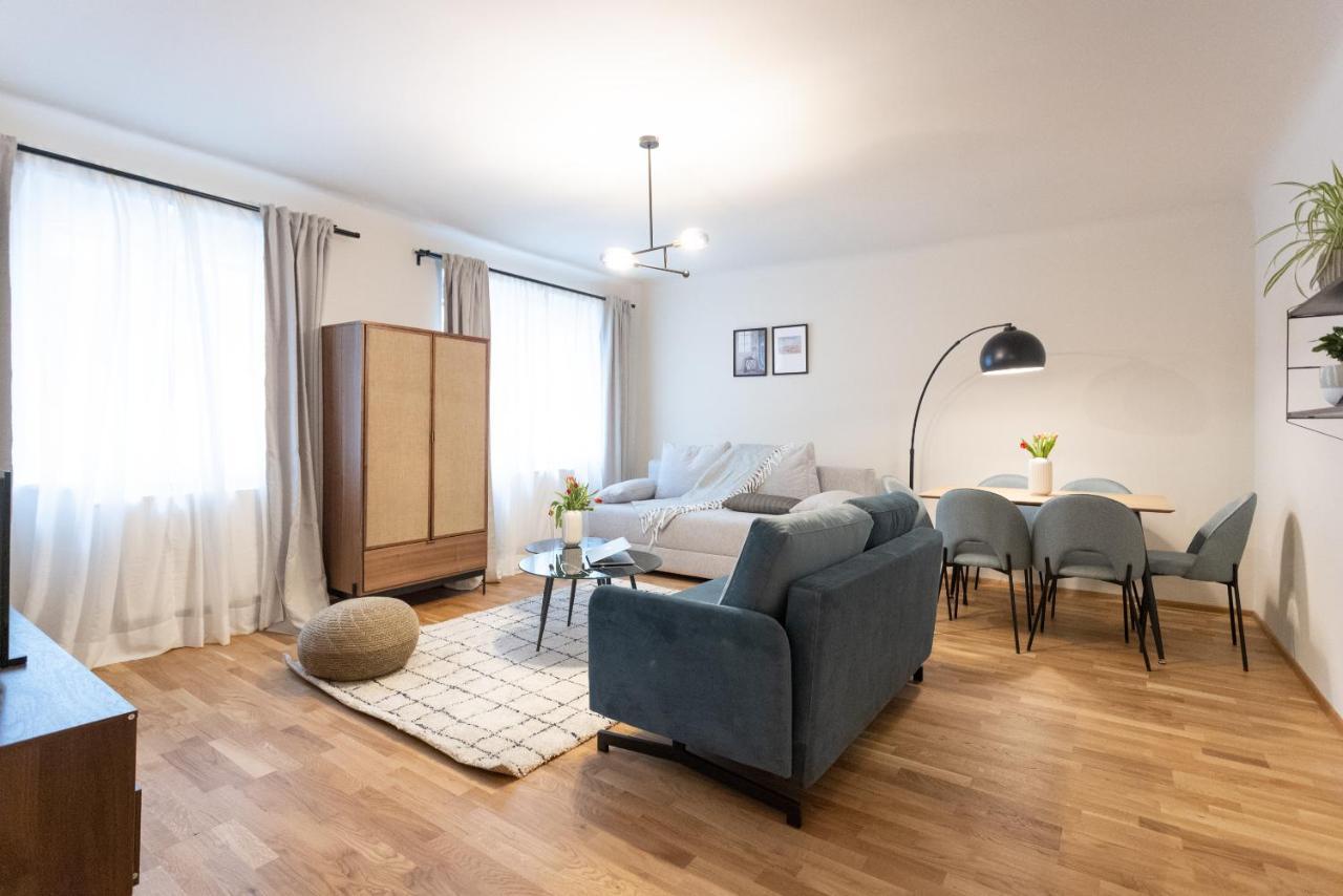 Chic 1-Bed Apt By Canal Walk To Historic Centre Wien Eksteriør bilde