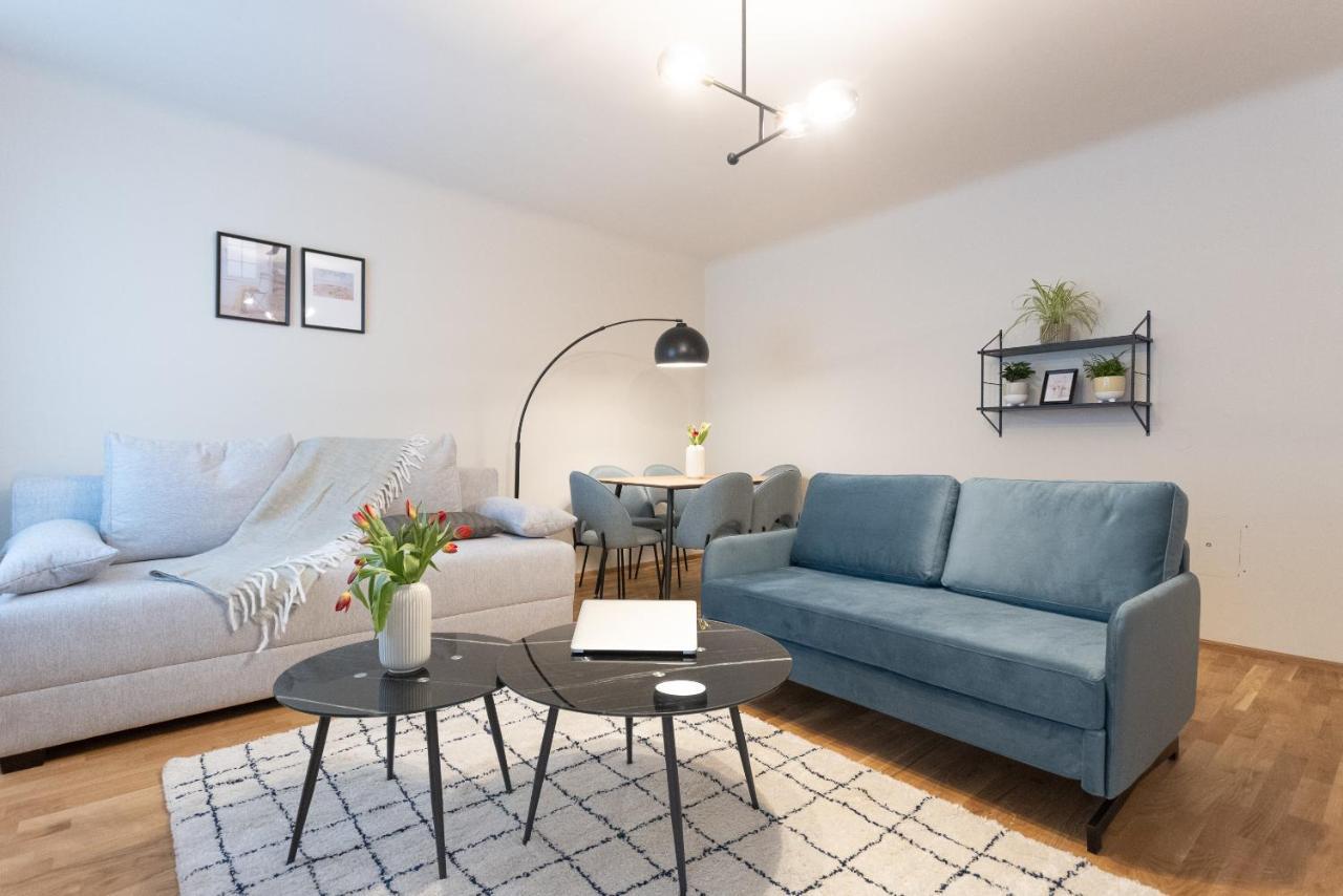 Chic 1-Bed Apt By Canal Walk To Historic Centre Wien Eksteriør bilde